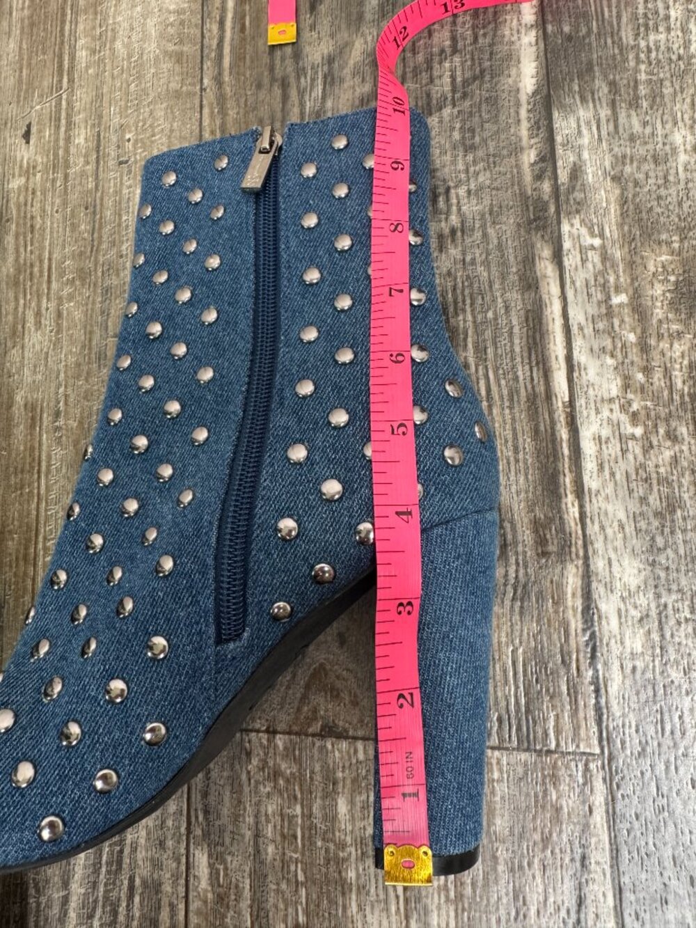 Jessica Simpson Denim Studded Peep Toe Ankle Boots Size 7 Blue Block Heel - Picture 5 of 6